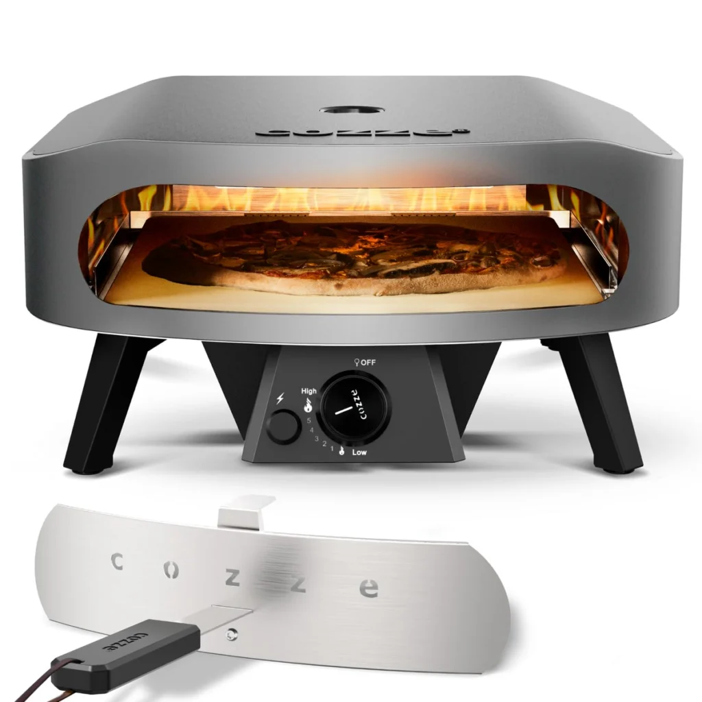Cozze 13" Classic de face, flammes du brûleur au fond et sur les côtés, porte posée devant